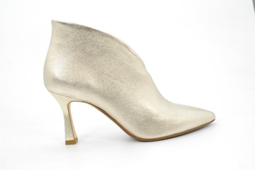 JULIE DEE SC801  230463