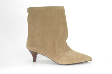 TORAL MAEVE  233703